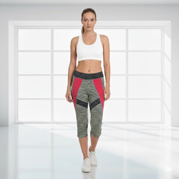 MinkPink Cropped Capri Rear Zipper Pocket Pink and Grey Athletic Leggings - Picture 1 of 11